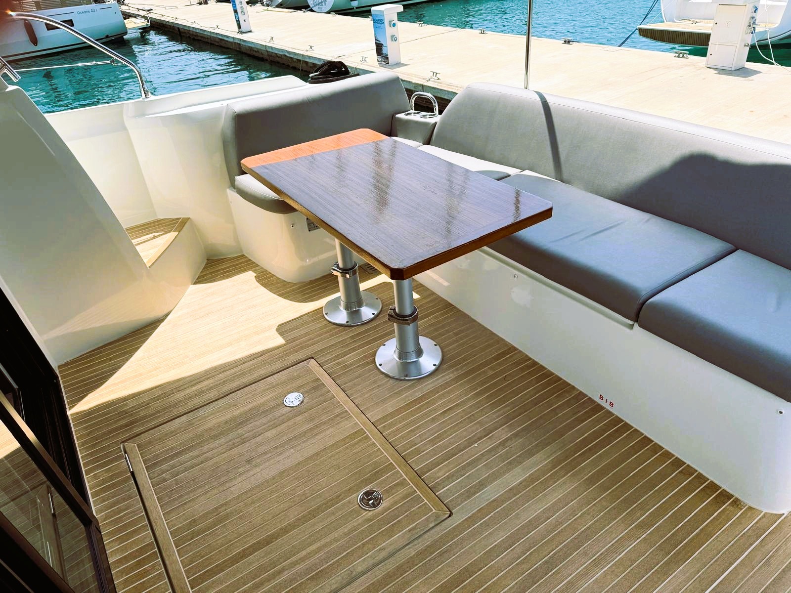 Prestige 420S — photo 18