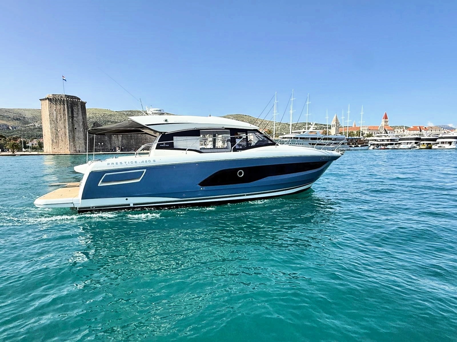 Prestige 420S — photo 21