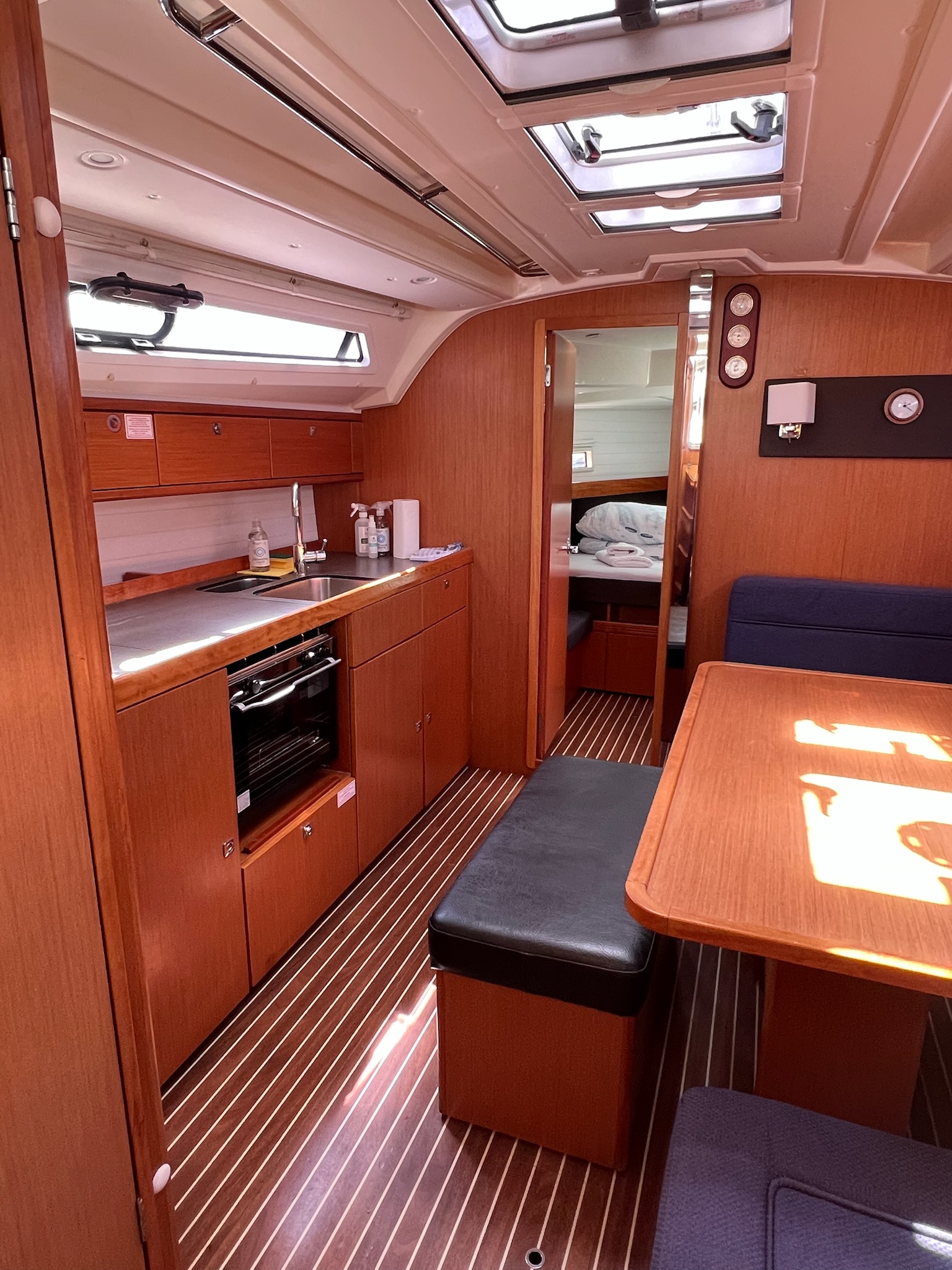 Bavaria Cruiser 41 - 3 cab. — photo 12