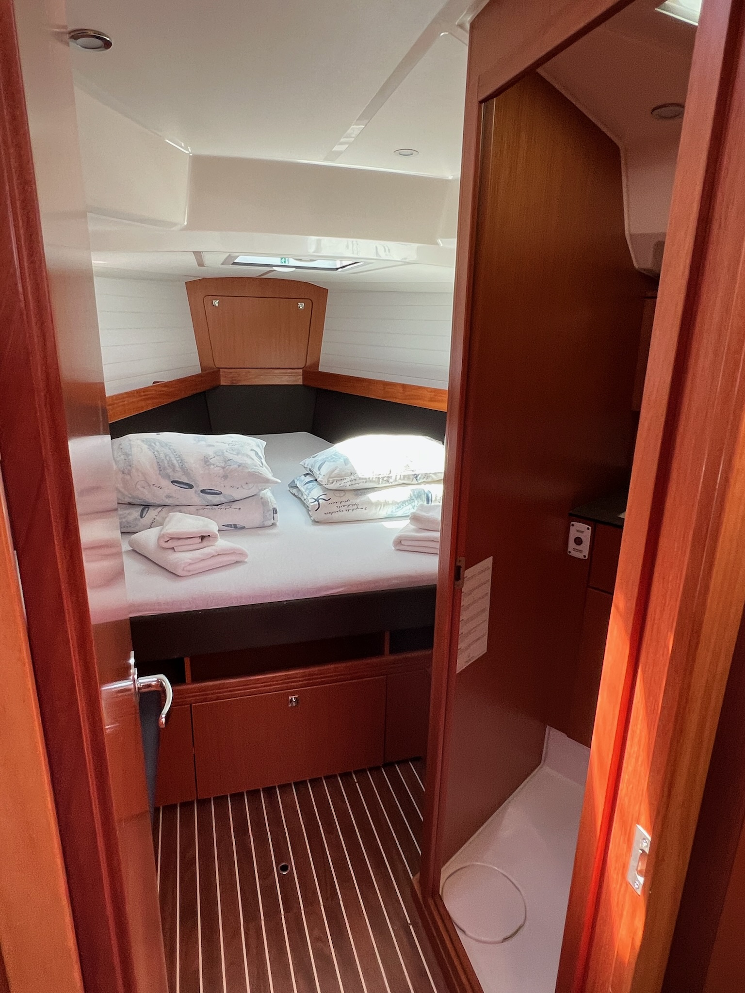 Bavaria Cruiser 41 - 3 cab. — photo 17
