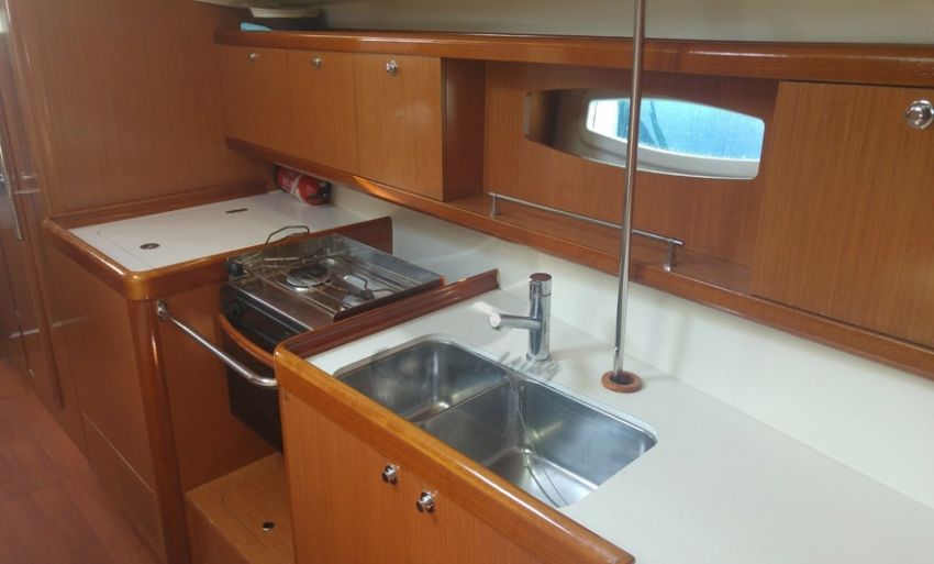 Oceanis 43.4 — photo 8