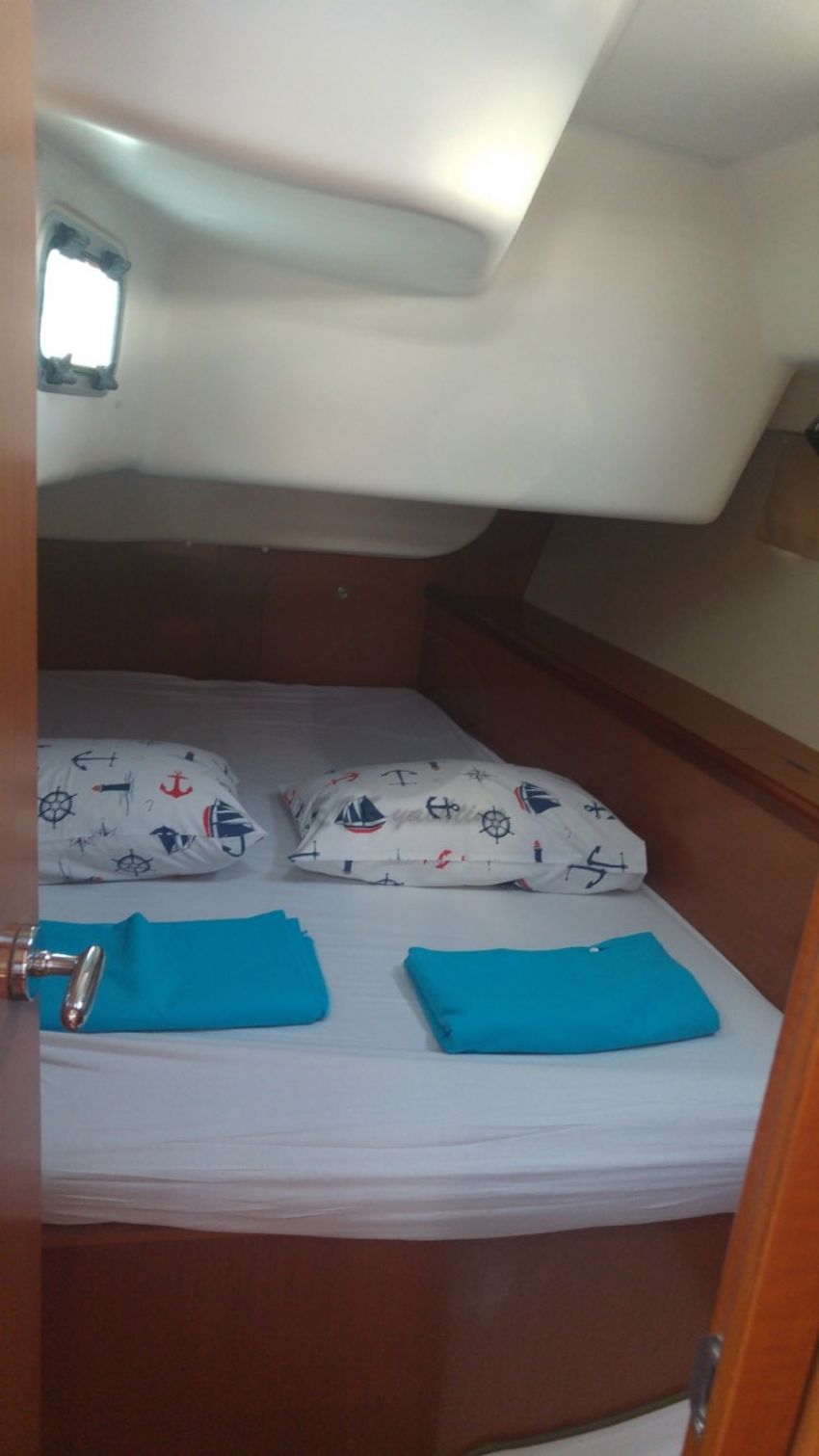 Oceanis 43.4 — photo 14