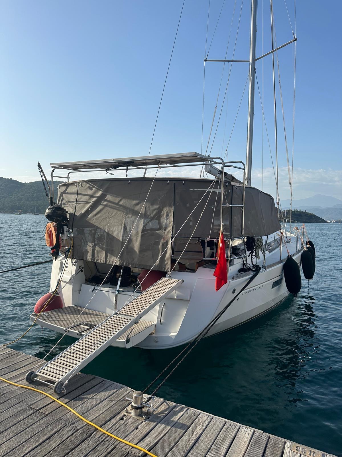 Sun Odyssey 479 - 3 cab. — photo 3