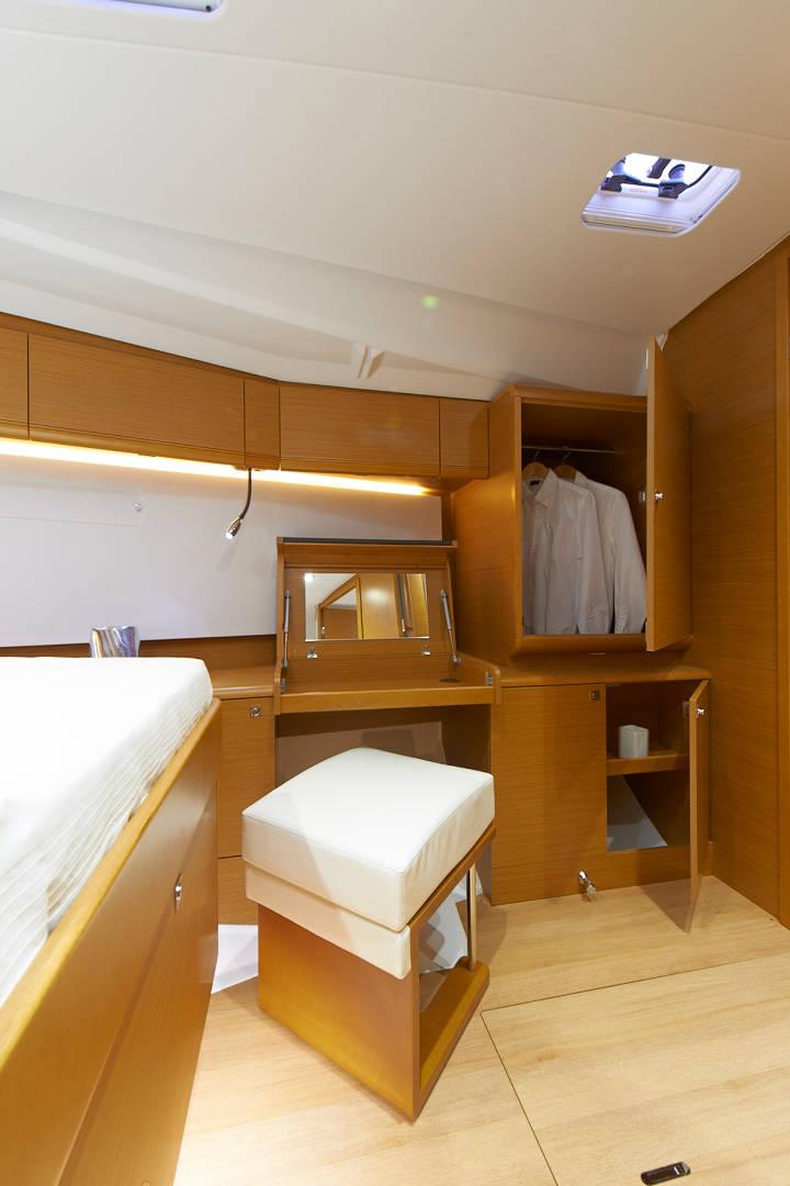 Sun Odyssey 479 - 3 cab. — photo 8
