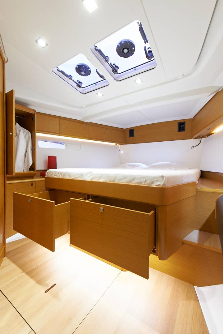Sun Odyssey 479 - 3 cab. — photo 10