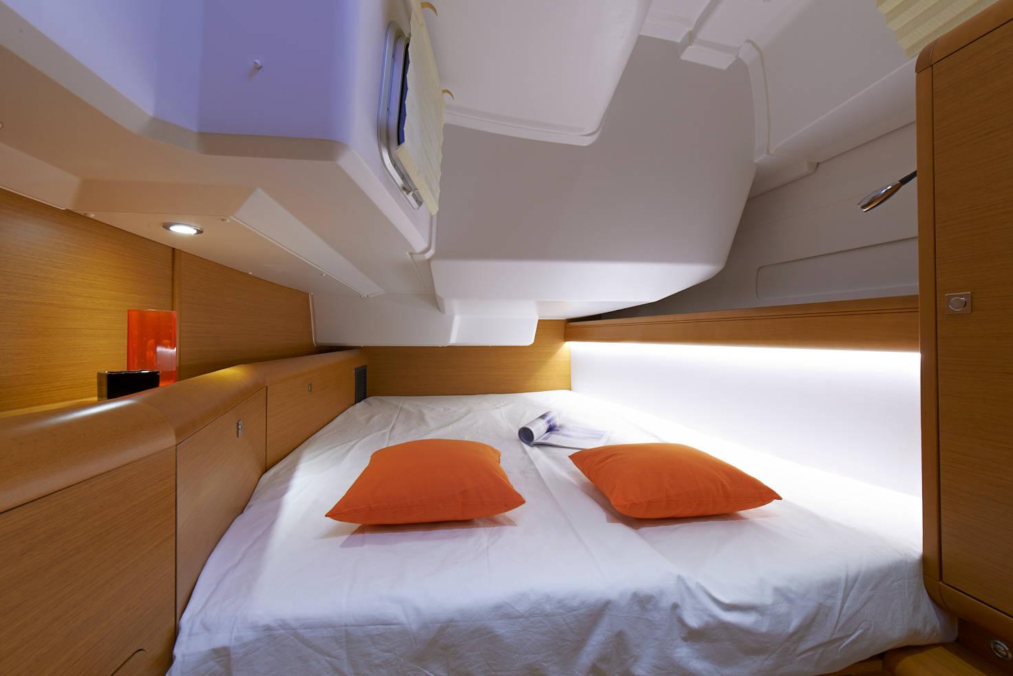 Sun Odyssey 479 - 3 cab. — photo 11