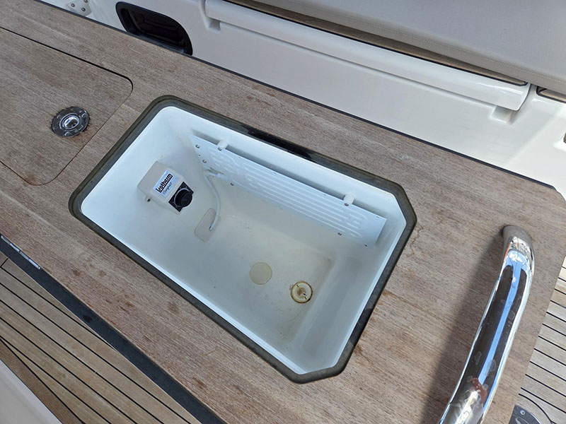 Dufour 44 - 3 cab. — photo 26