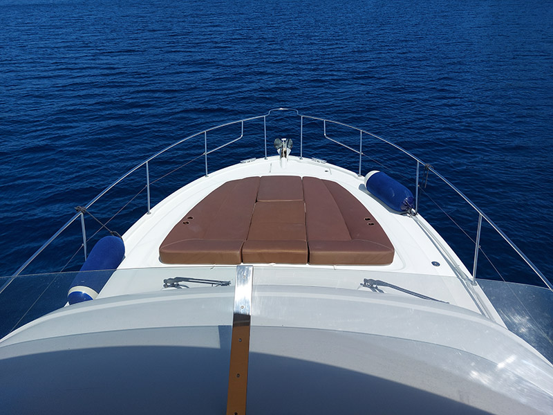 Beneteau Antares 42 Fly — photo 10