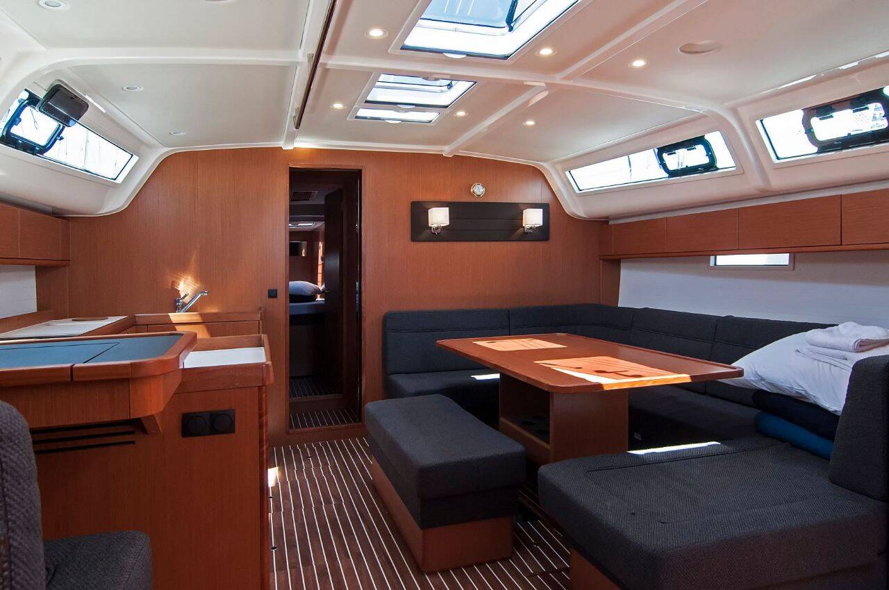 Bavaria Cruiser 51 — photo 3