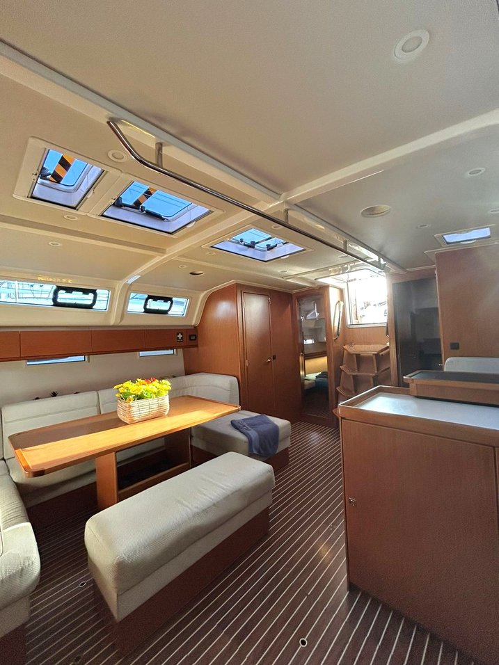 Bavaria Cruiser 51 — photo 19