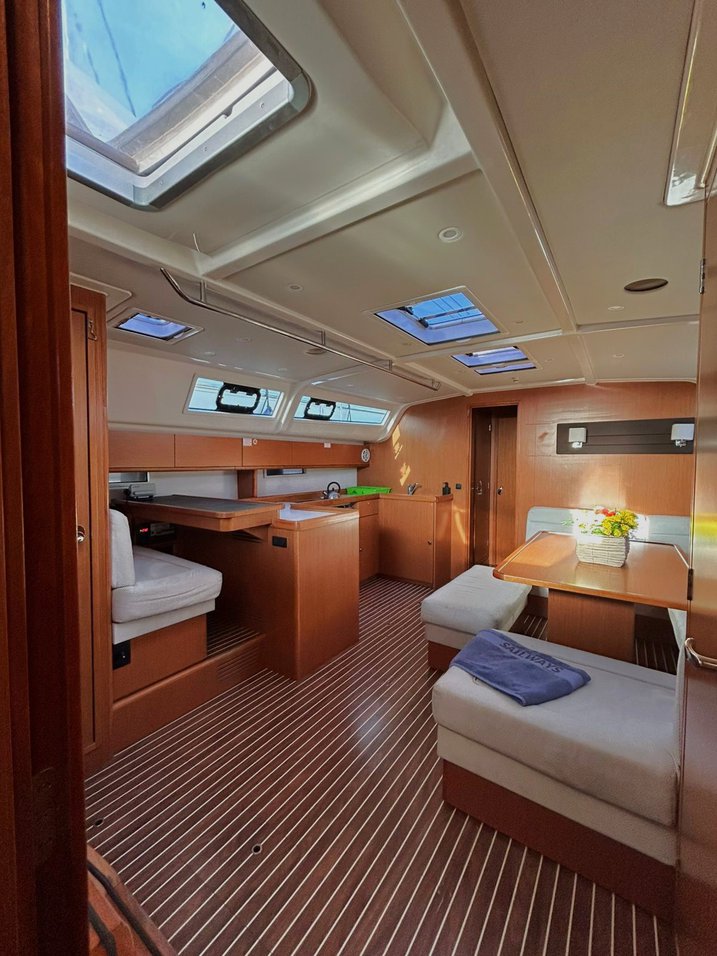 Bavaria Cruiser 51 — photo 4