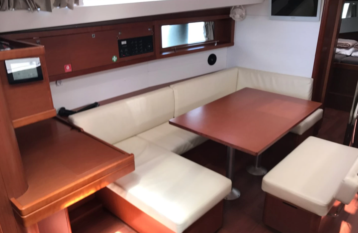 Oceanis 48 - 5 cab. — photo 2