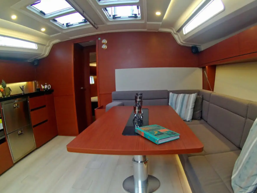 Hanse 508 - 5 + 1 cab. — photo 6