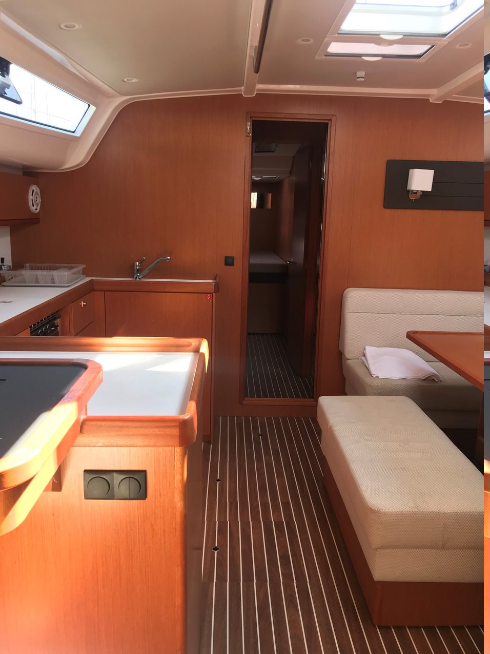Bavaria Cruiser 51 — photo 13