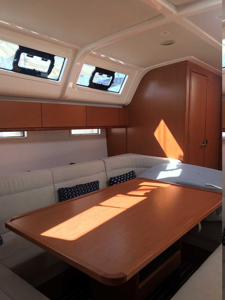 Bavaria Cruiser 51 — photo 14