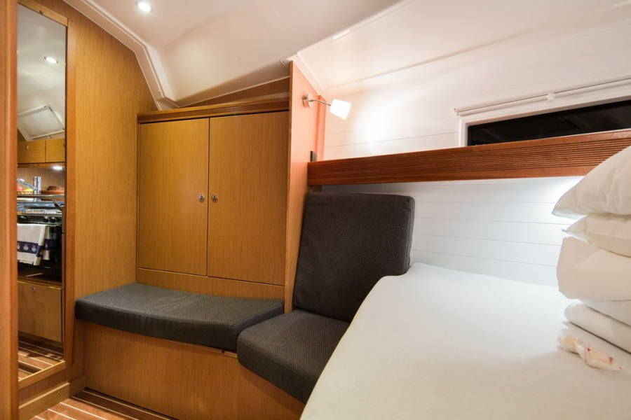 Bavaria Cruiser 51 — photo 17