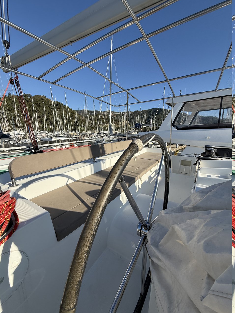 Lagoon 450 F - 4 + 2 cab. — photo 4