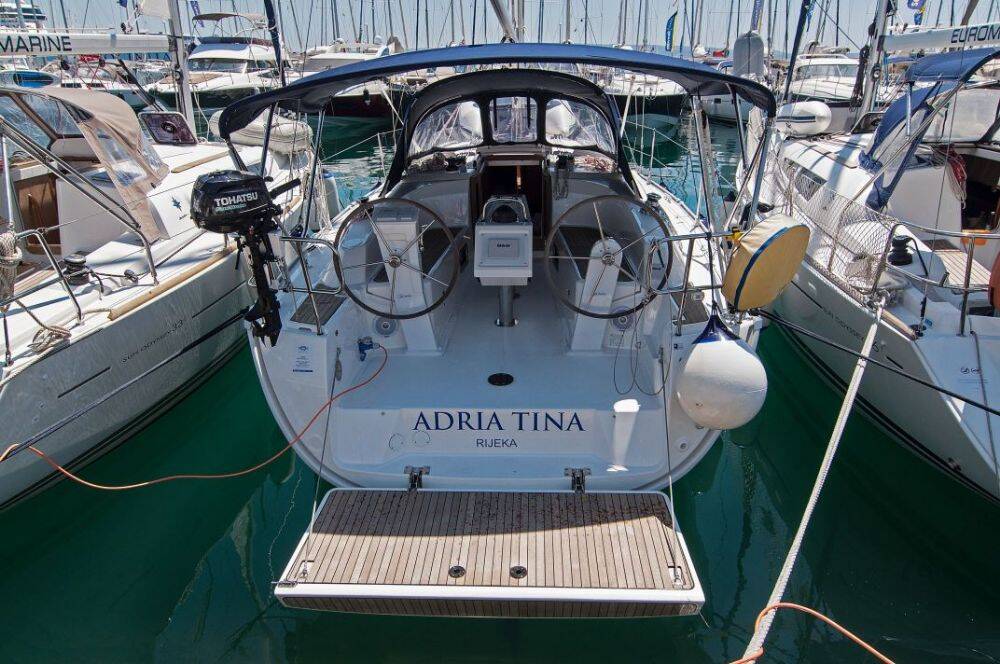 Bavaria Cruiser 34 — photo 1