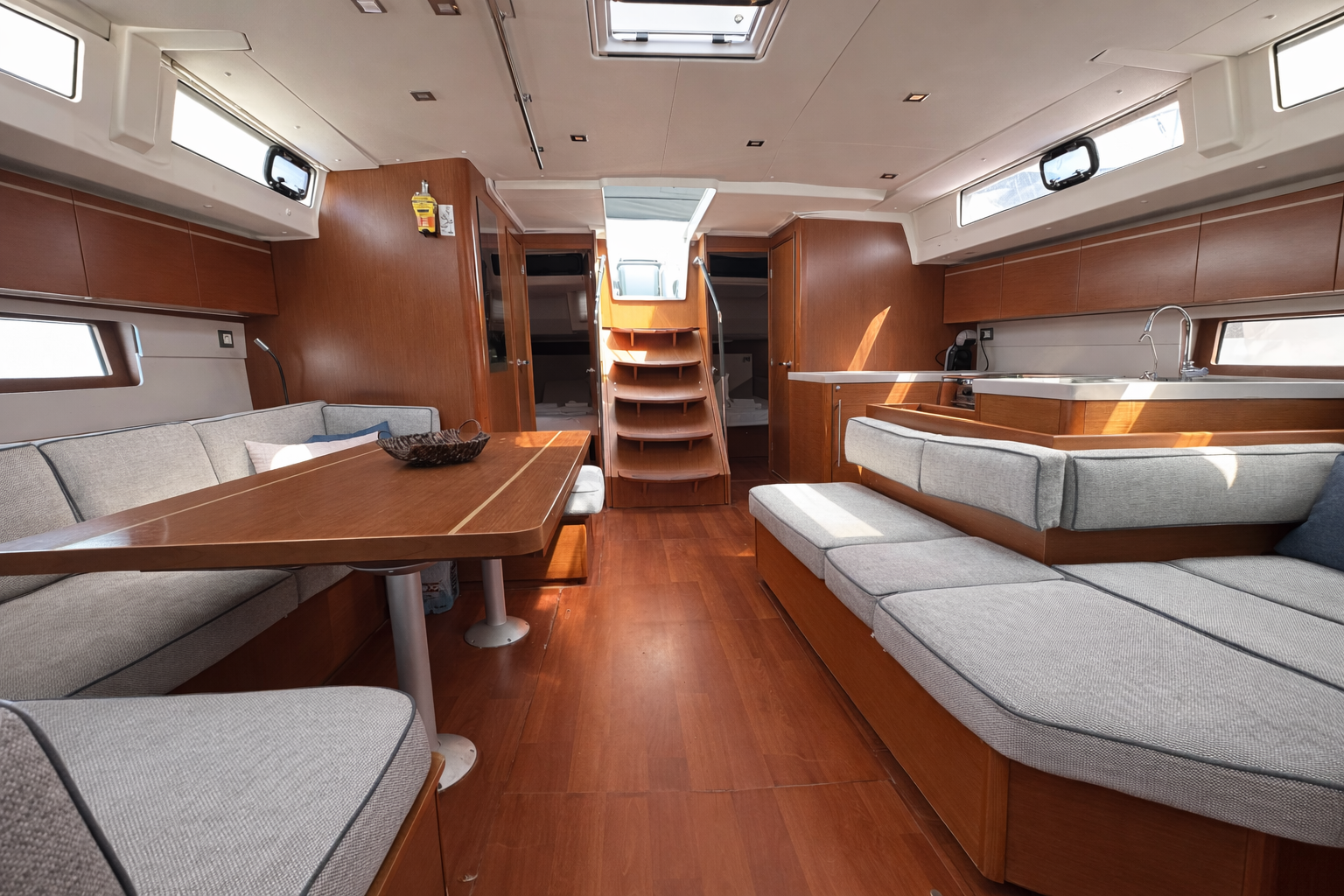 Oceanis 51.1 - 5 + 1 cab. — photo 18