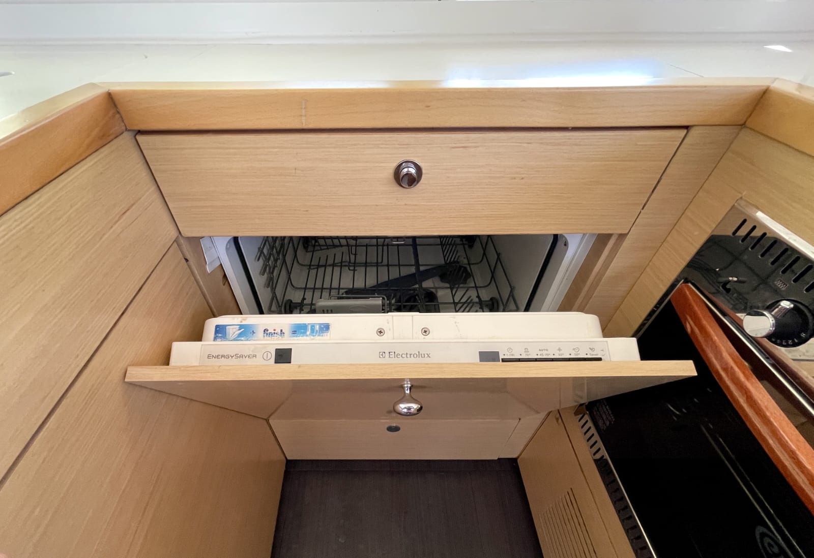 Lagoon 450 F - 4 + 2 cab. — photo 9