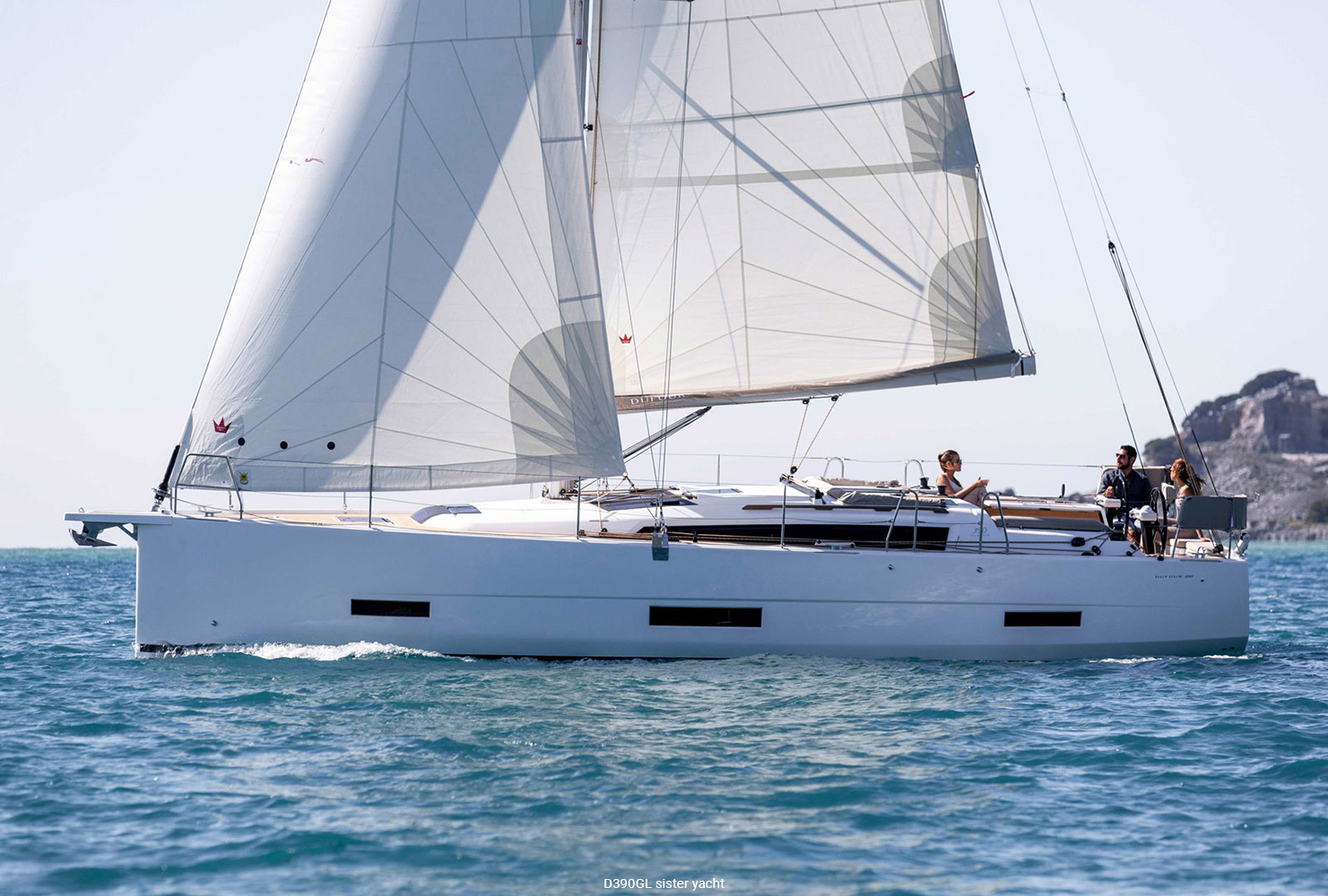 Dufour 390 — photo 11