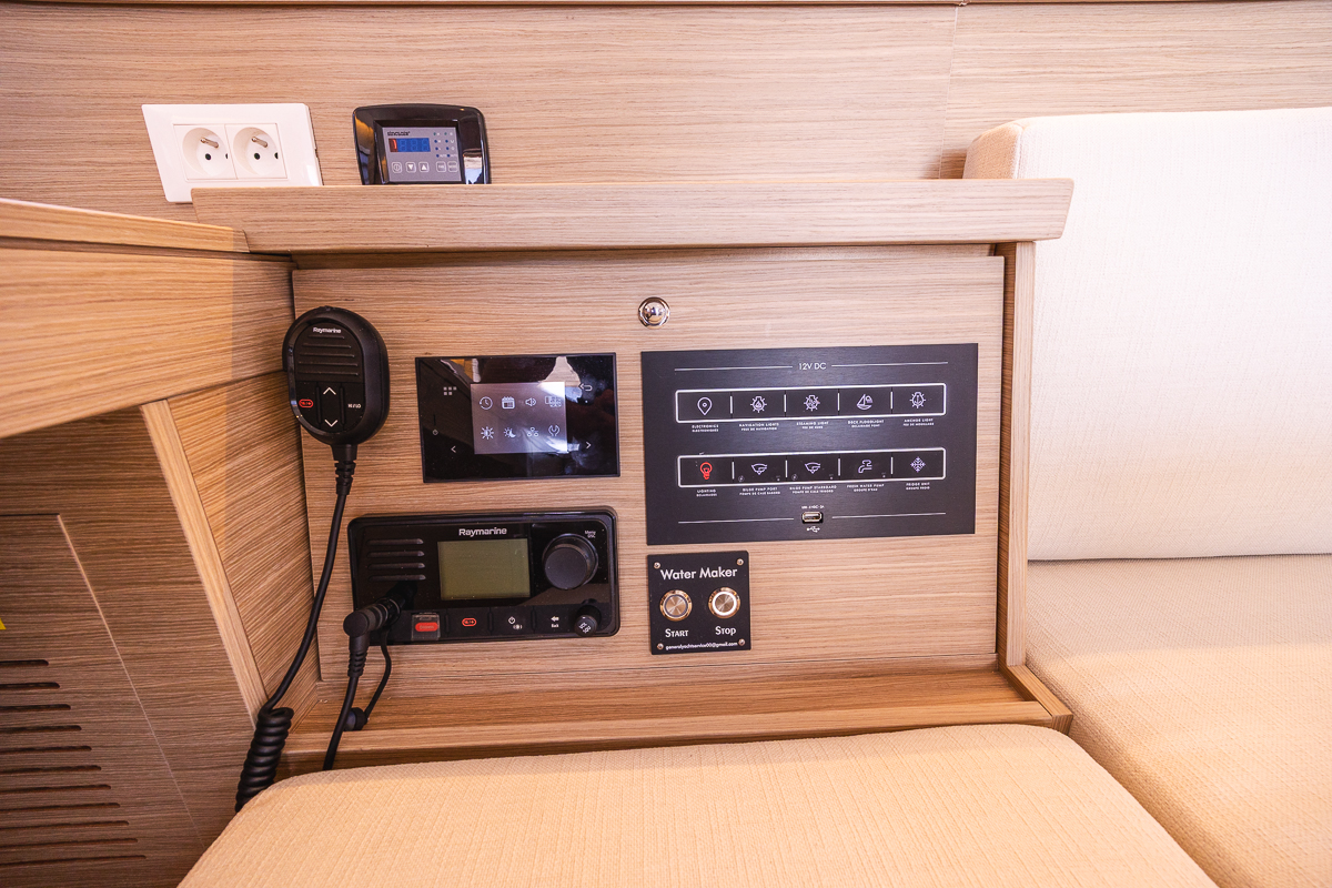 Lagoon 40 - 4 + 2 cab — photo 16