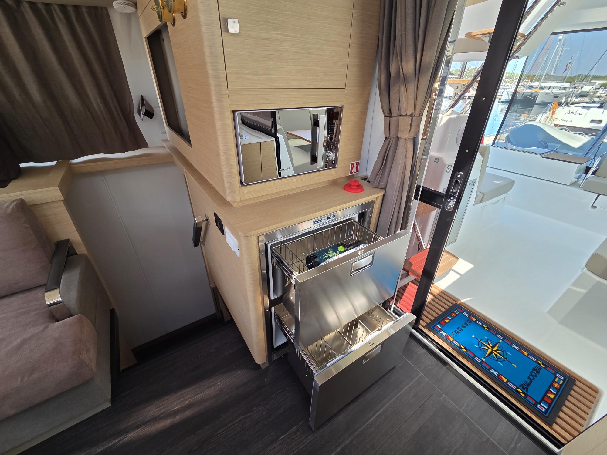 Fountaine Pajot Astrea 42 - 4 + 2 cab. — photo 6