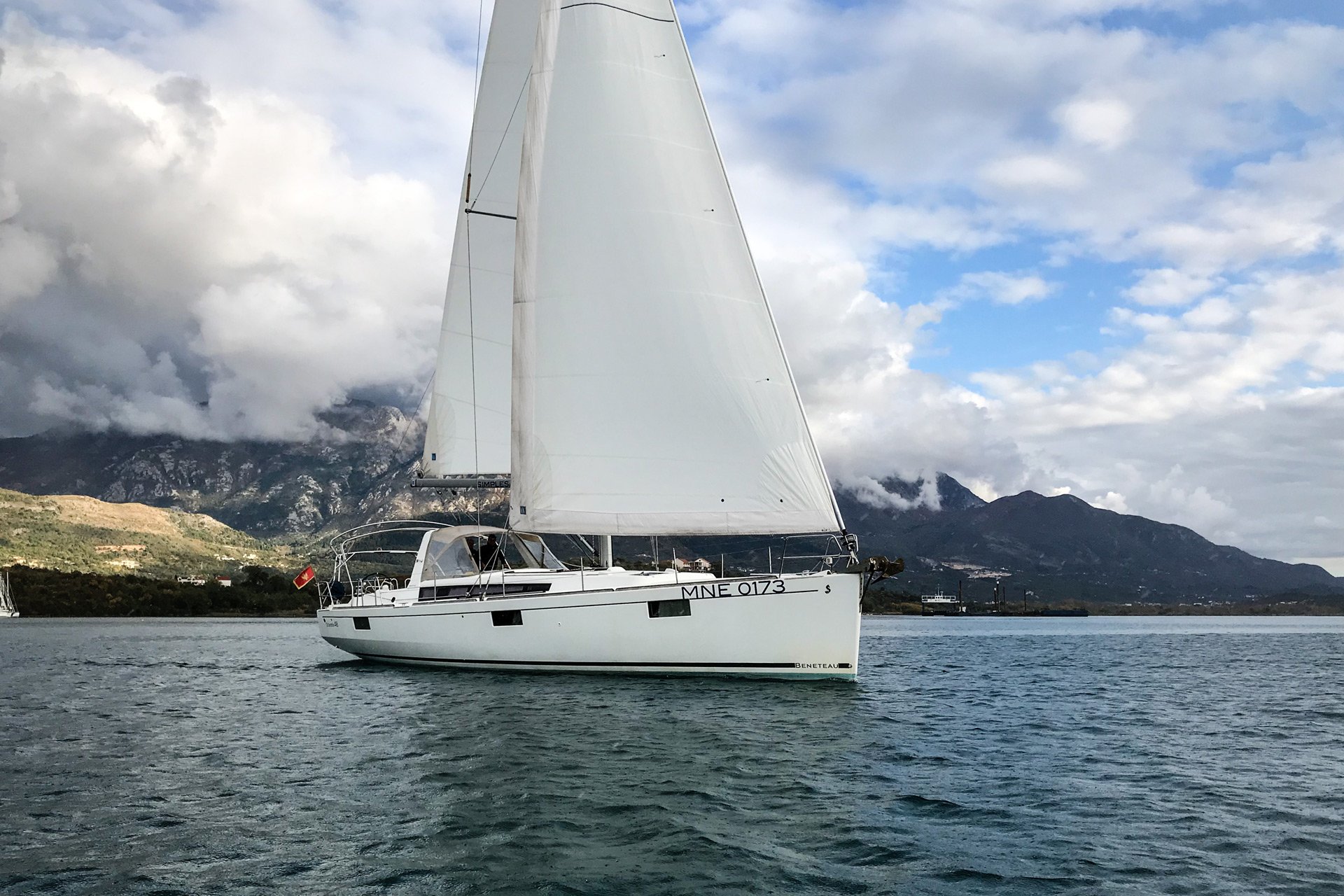 Oceanis 48 - 5 cab. — photo 1