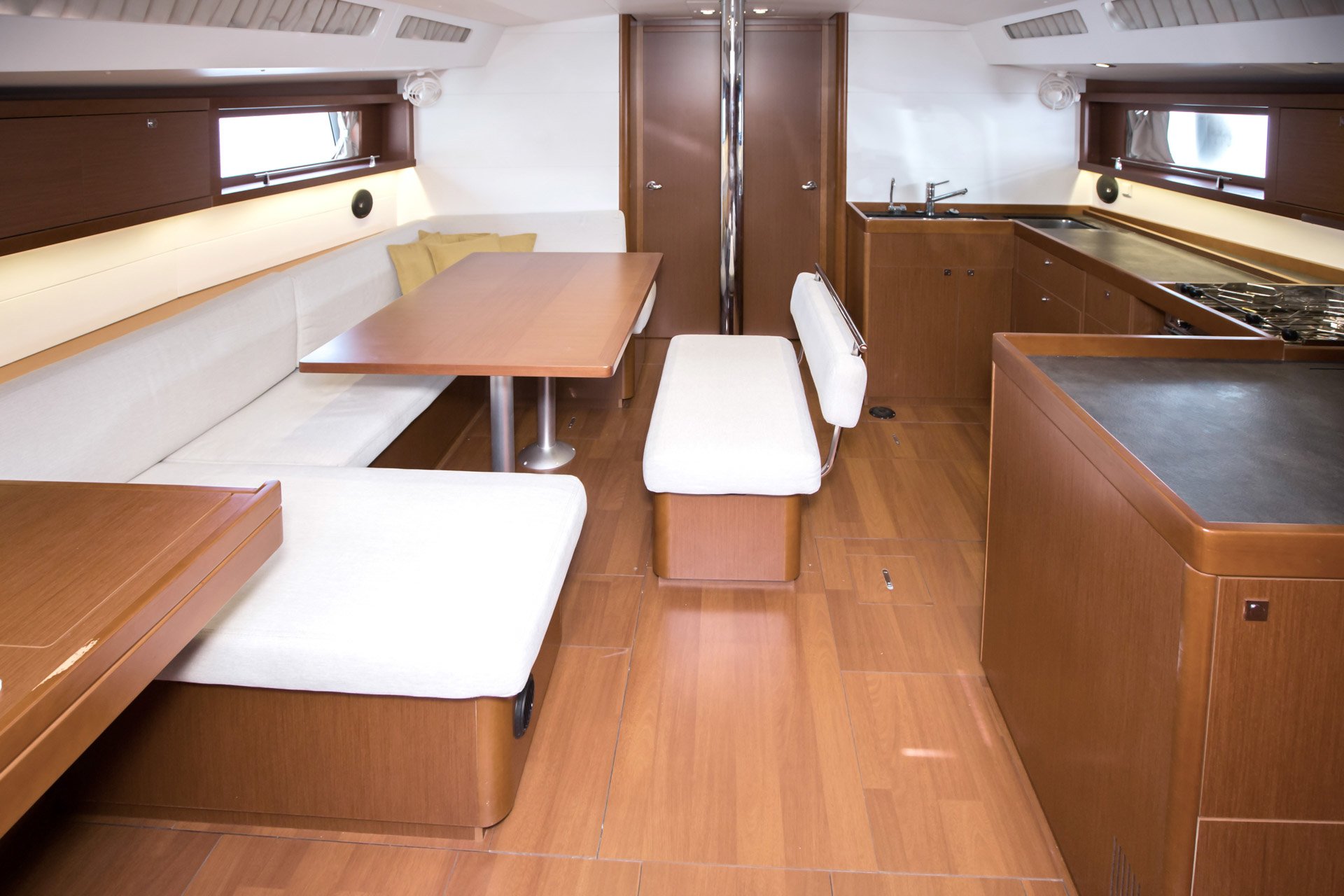 Oceanis 48 - 5 cab. — photo 10