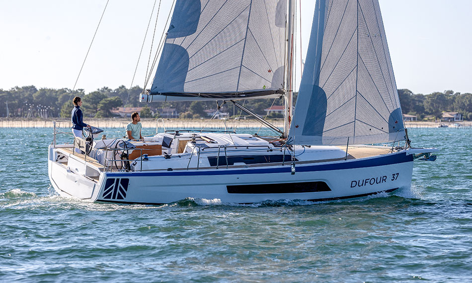 Dufour 37 - 2 cab. — photo 3