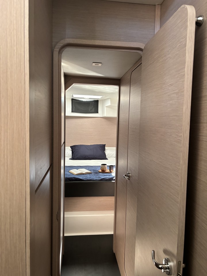 Dufour 48 Catamaran - 5 + 1 cab. — photo 16