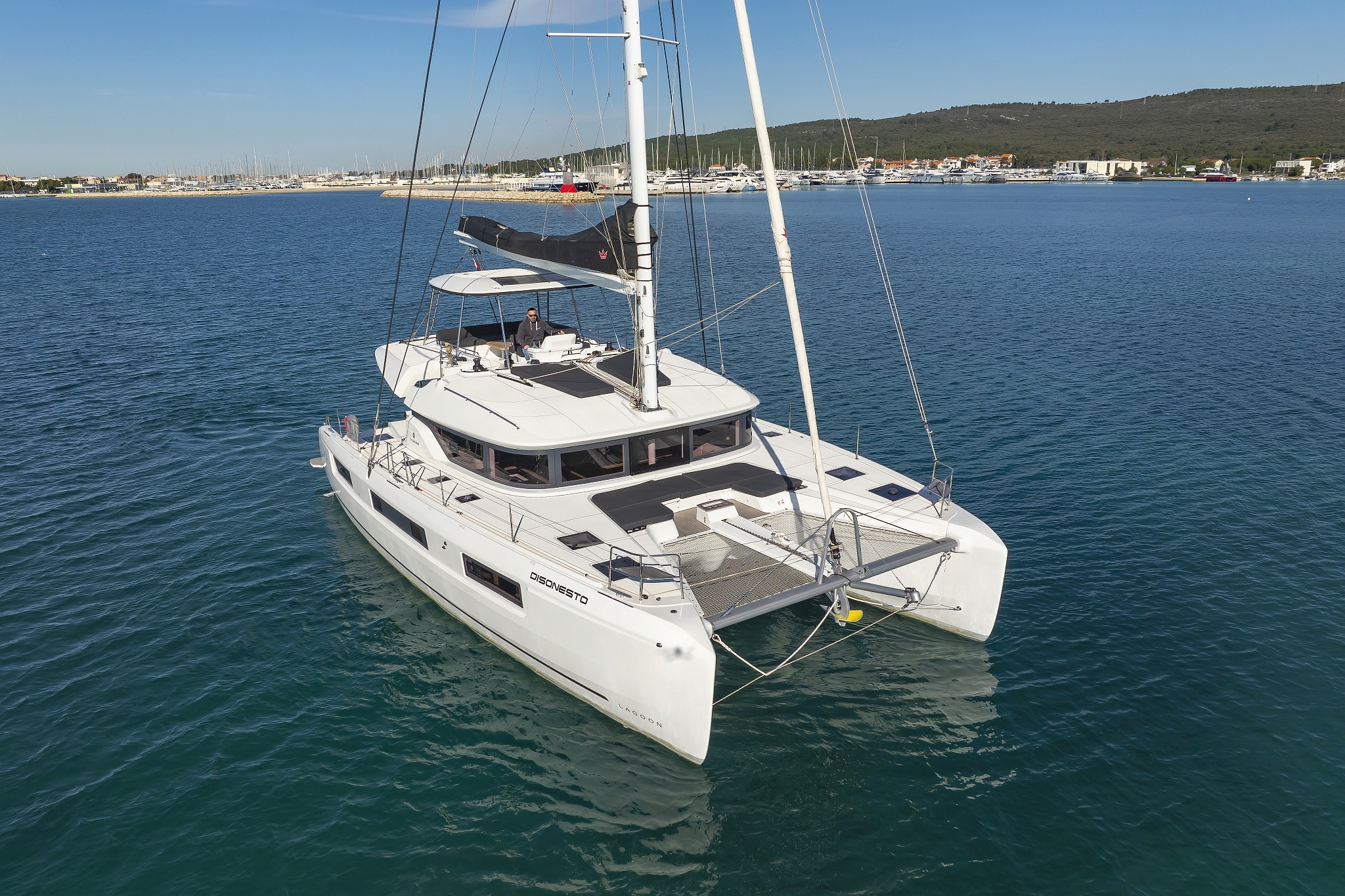 Lagoon 51 - 6 + 1 cab. — photo 20