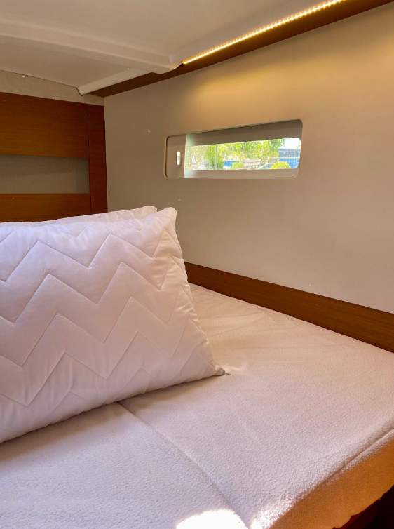 Sun Odyssey 410 - 3 cab. — photo 8