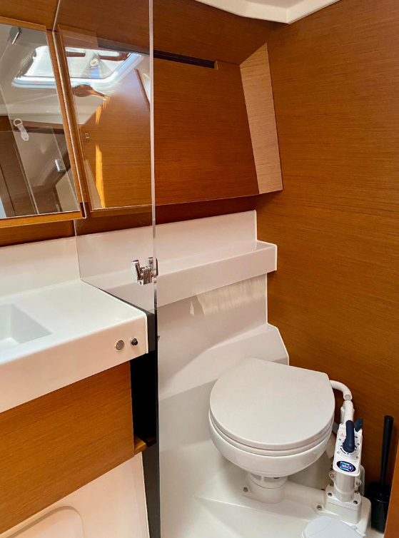 Sun Odyssey 410 - 3 cab. — photo 12