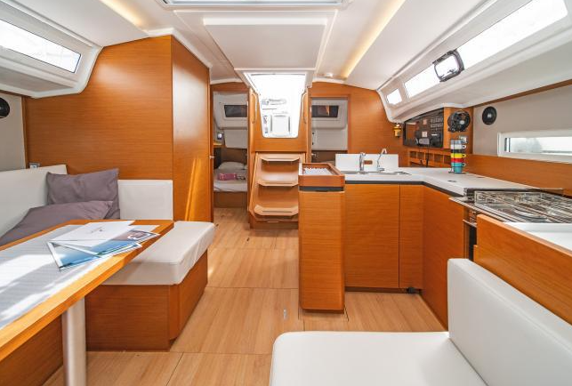 Sun Odyssey 410 - 3 cab. — photo 9