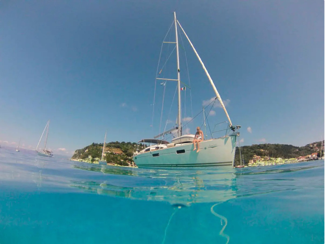 Sun Odyssey 42 DS — photo 4