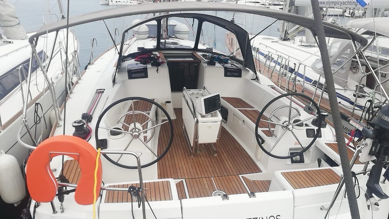 Sun Odyssey 439 — photo 3