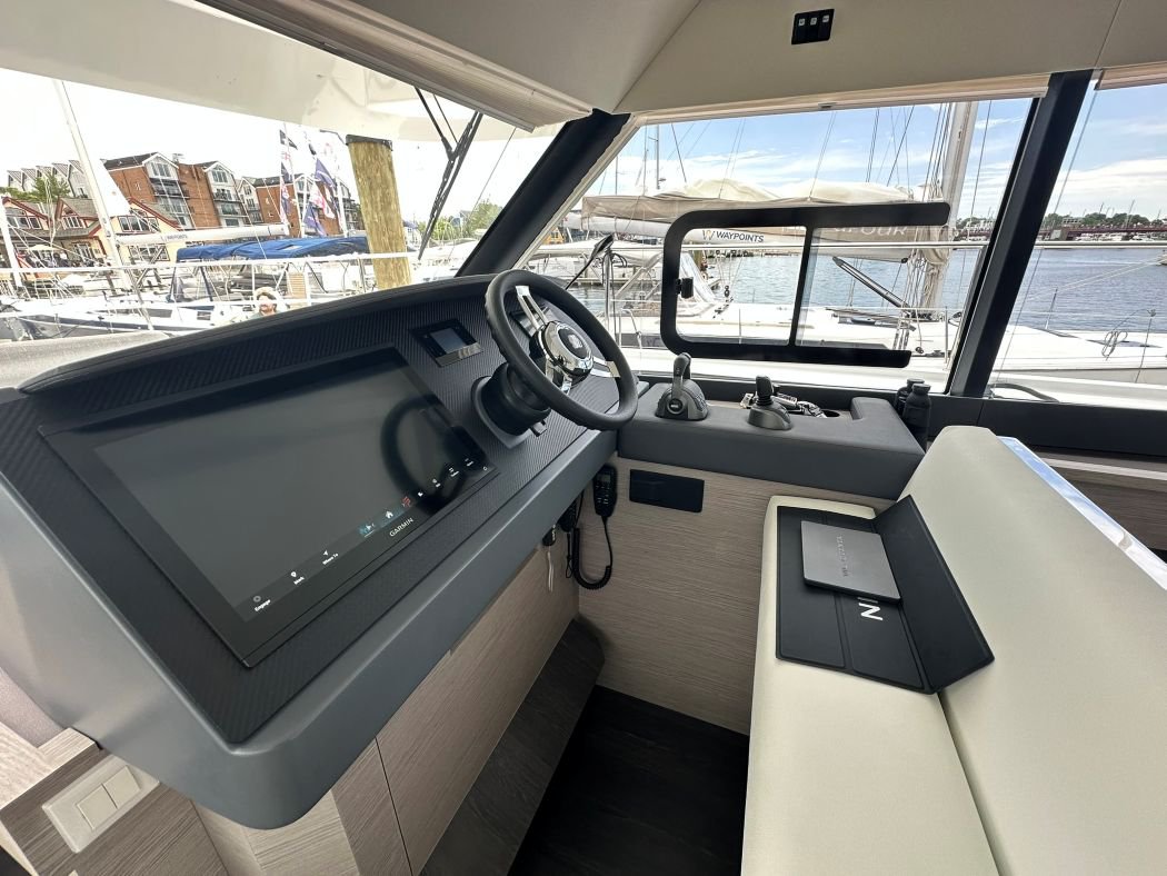 Fountaine Pajot MY6 — photo 4