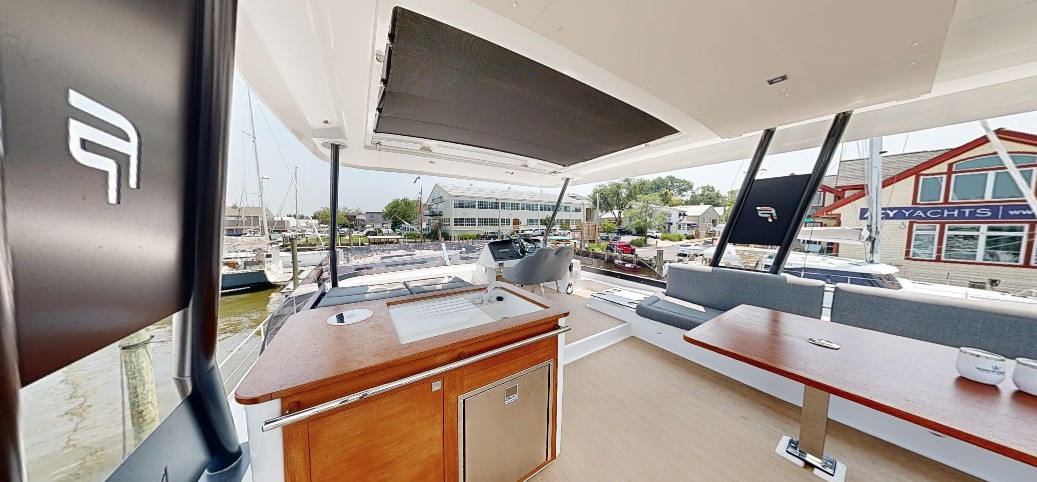 Fountaine Pajot MY6 — photo 7