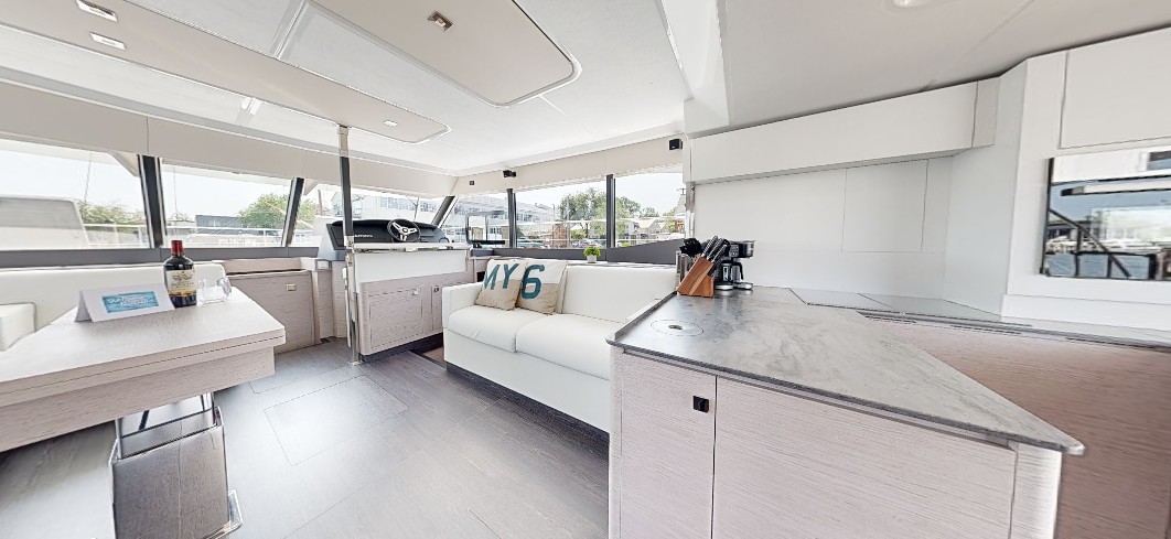 Fountaine Pajot MY6 — photo 11