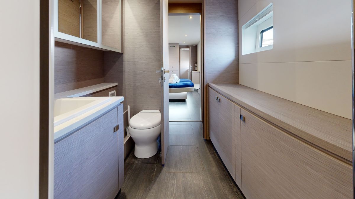 Fountaine Pajot MY6 — photo 20
