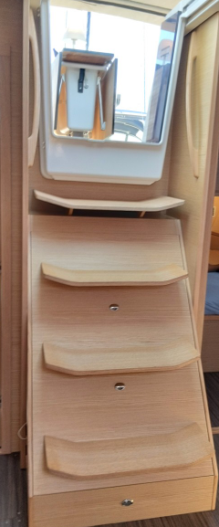 Dufour 470 - 4 + 1 cab. — photo 7