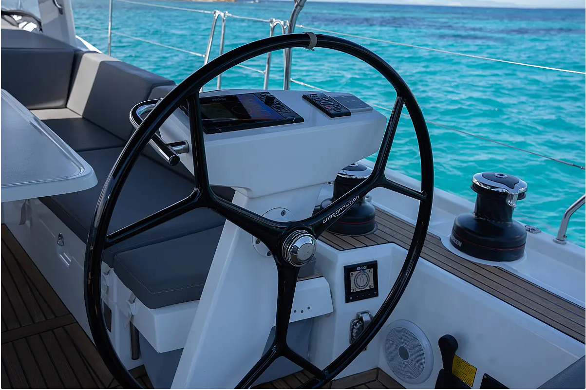 Oceanis 51.1 - 5 + 1 cab. — photo 17