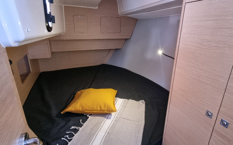 Dufour 37 - 3 cab. — photo 10