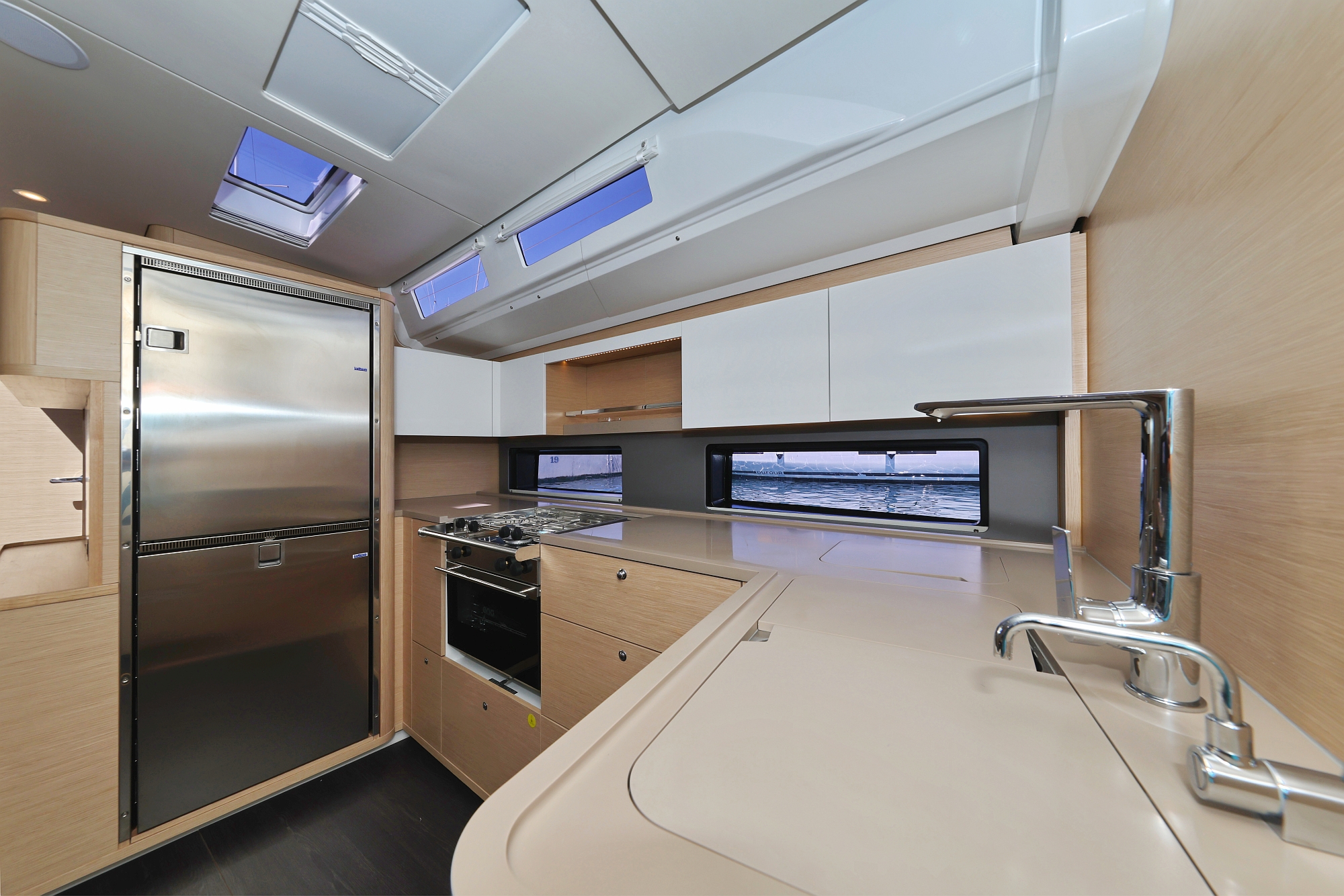 Dufour 48 — photo 18