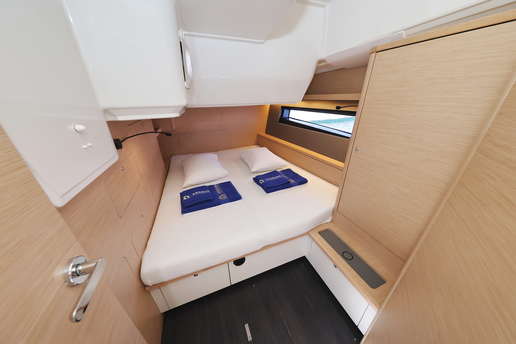 Dufour 48 — photo 23