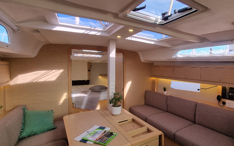 Dufour 37 - 2 cab. — photo 11