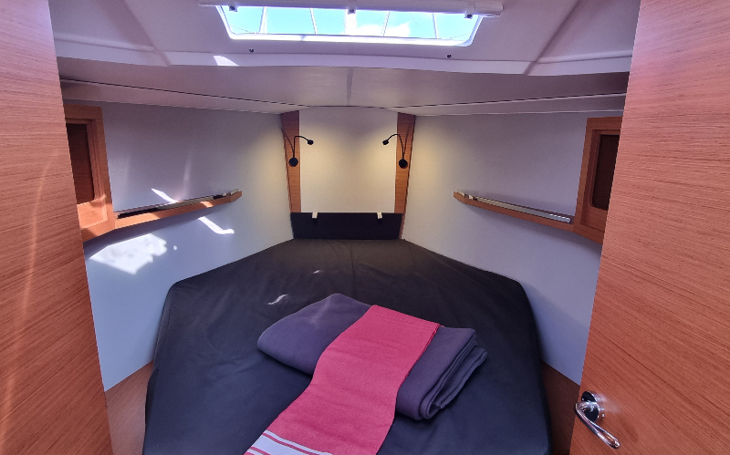 Dufour 37 - 2 cab. — photo 10