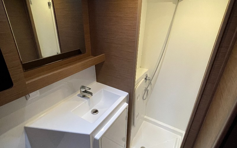Lagoon 42 - 4 + 2 cab. — photo 15