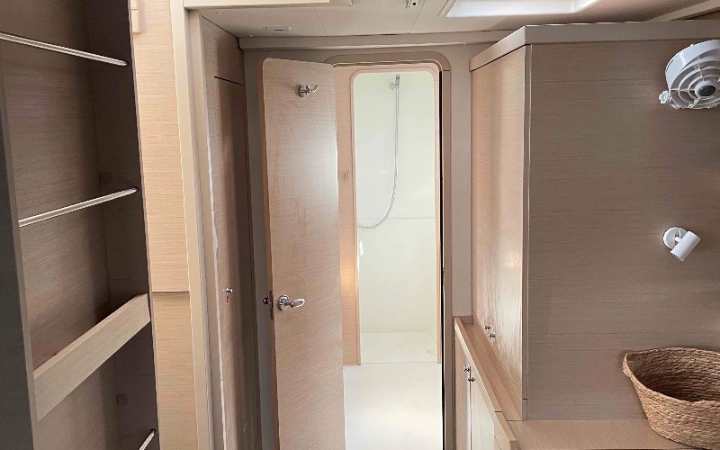 Lagoon 42 OW — photo 15